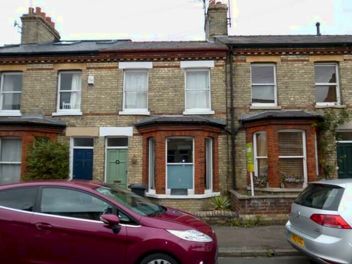 3 Bedroom House To Rent In Sedgwick Street, Cambridge, CB1