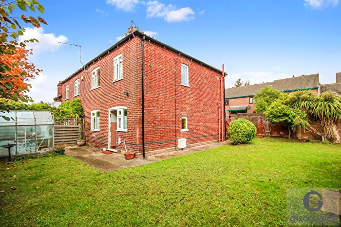 3 Bedroom Semi-Detached House For Sale In Mousehold Street, Norwich, NR3