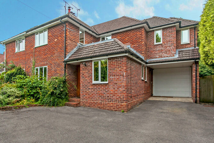 4 Bedroom Semi-Detached House To Rent In Northbrook Avenue, Winchester, SO23