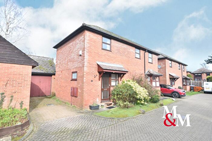 4 Bedroom Detached House To Rent In Lovent Drive, LU7