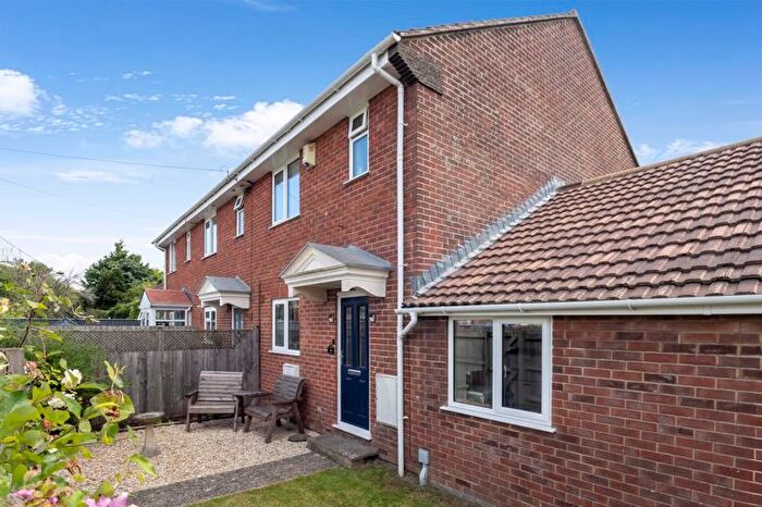 3 Bedroom End Of Terrace House For Sale In Littledown, Shaftesbury, SP7