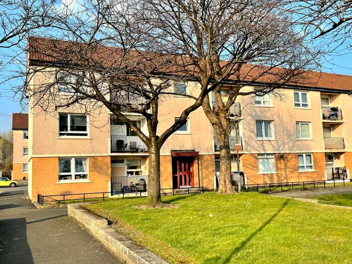 2 Bedroom Flat To Rent In Archerhill Terrace, Knightswood, Glasgow, G13