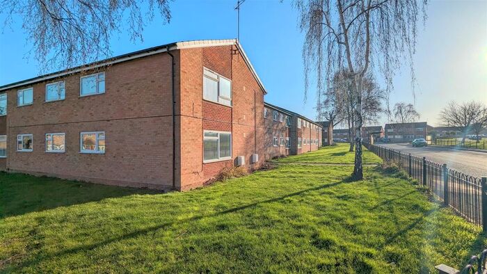 1 Bedroom Flat To Rent In Orchid Court, Watkins Way, Malvern, WR14