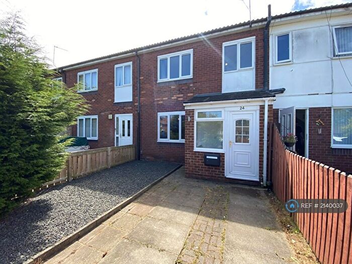 3 Bedroom Semi-Detached House To Rent In Kinross Drive, Newcastle Upon Tyne, NE3