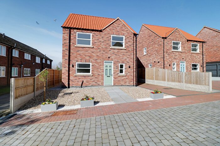 4 Bedroom Detached House For Sale In Church Street, Crowle, DN17