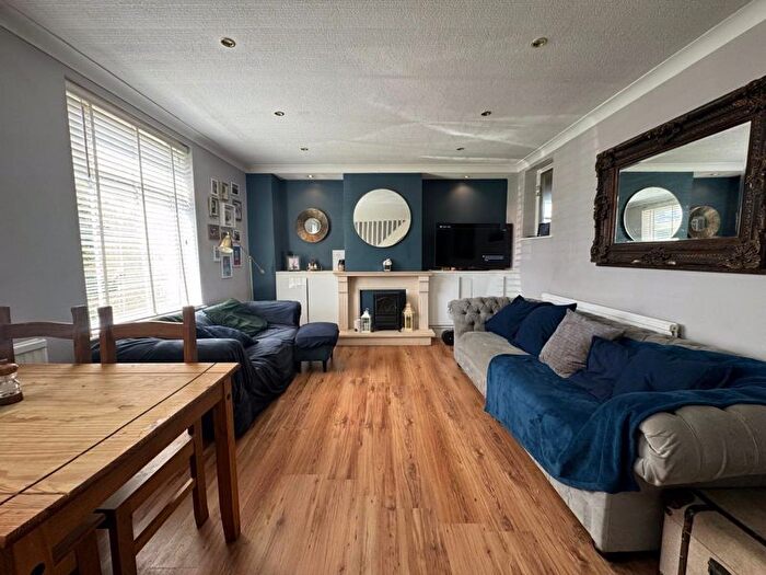 3 Bedroom Terraced House To Rent In Benningholme Road, Edgware, HA8