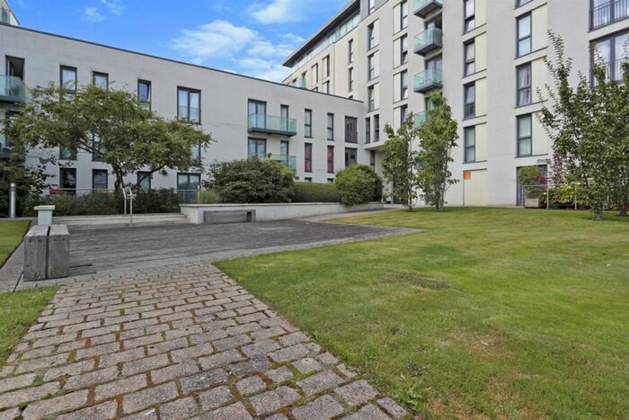 Studio To Rent In Hayes Apartments, The Hayes, Cardiff, CF10