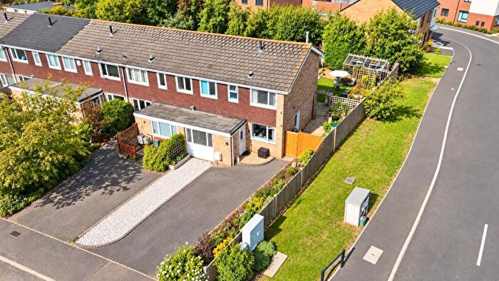 3 Bedroom End Of Terrace House For Sale In Woodside Avenue, Hutton, Weston-Super-Mare, BS24