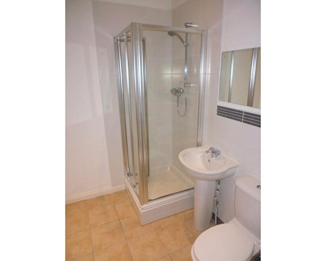 3 Bedroom Flat To Rent In Miller Street, Glasgow, G1