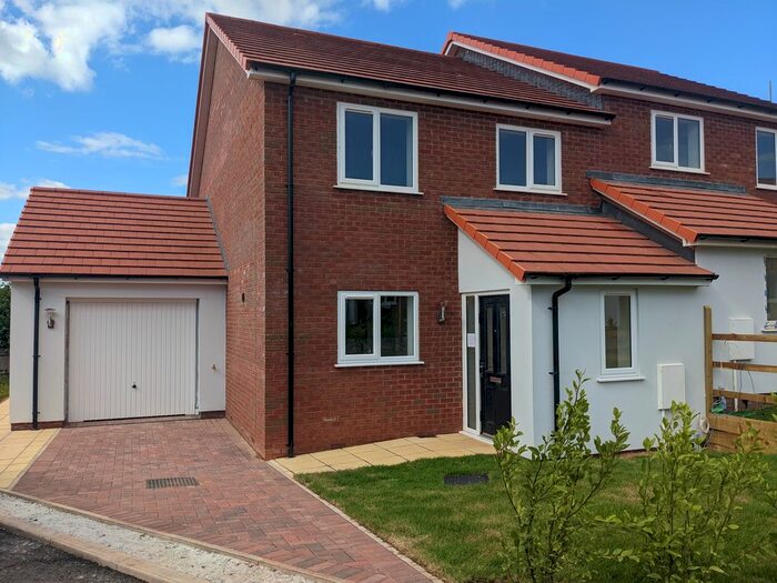 3 Bedroom Semi-Detached House To Rent In Littlewood Close, Cranbrook, EX5