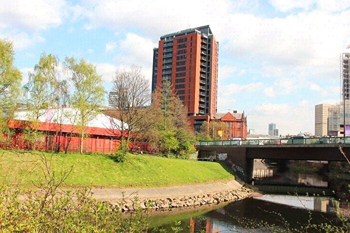 2 Bedroom Apartment To Rent In Tempus Tower, Mirabel Street, Manchester City Centre, M3