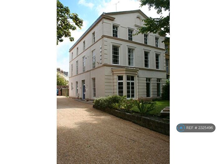 2 Bedroom Flat To Rent In Parkfield Road, Aigburth, Liverpool, L17