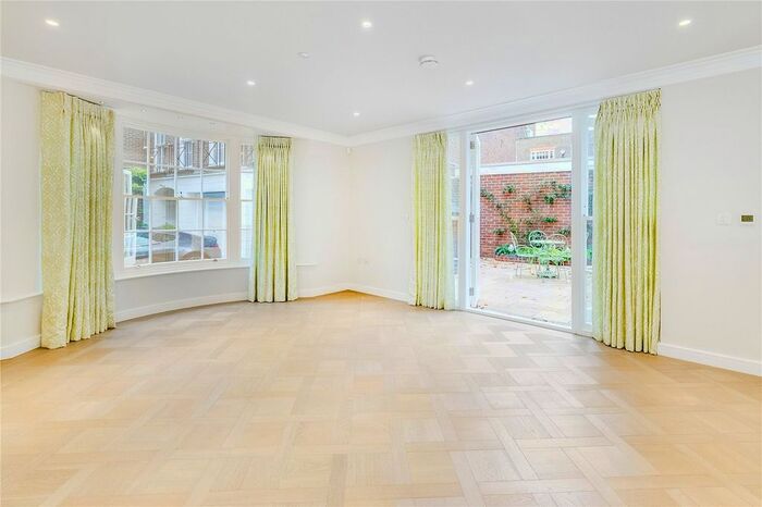 3 Bedroom Detached House To Rent In Somerset Square, London, W14