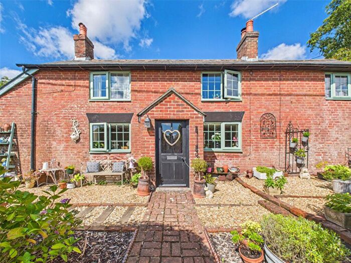 3 Bedroom Detached House For Sale In Derritt Lane, Bransgore, Christchurch, Dorset, BH23