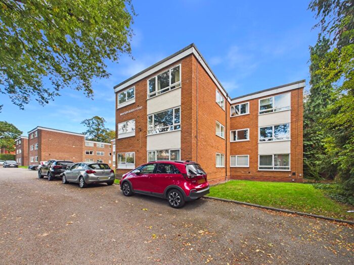2 Bedroom Flat For Sale In Brockenhurst Court, Station Road, Sutton Coldfield, B73