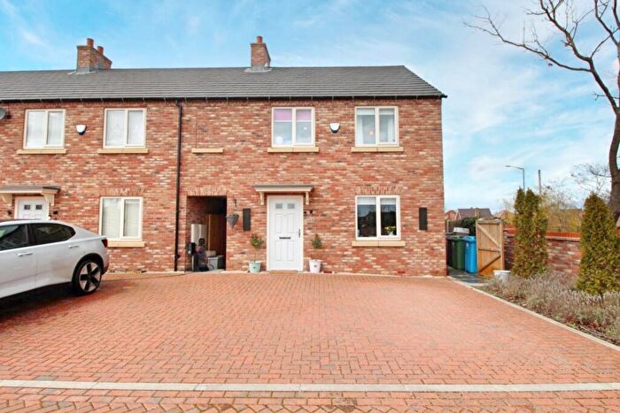 3 Bedroom End Of Terrace House For Sale In Yew Tree Close, Ranskill, DN22