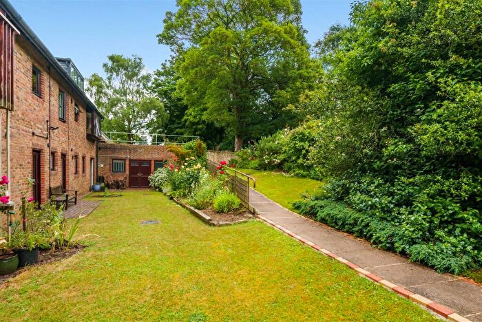 1 Bedroom Retirement Property For Sale In Emden House, Headington, OX3