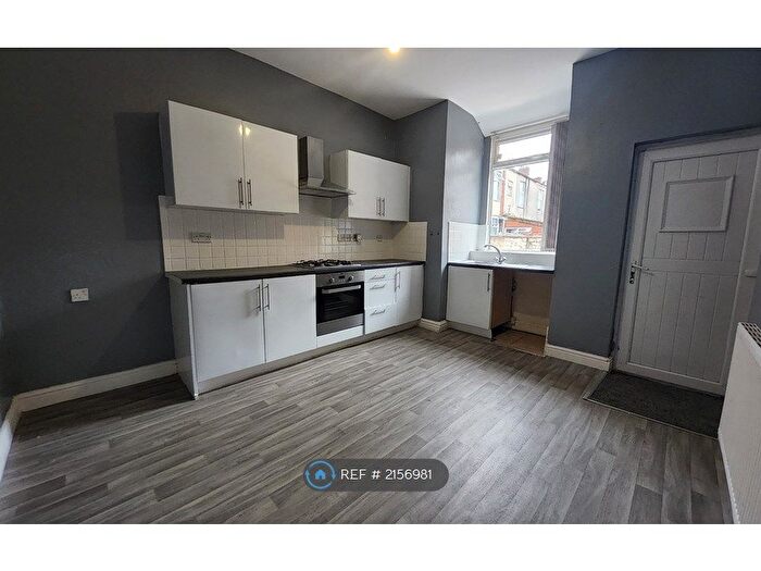 3 Bedroom Terraced House To Rent In Russell Street, Ashton-Under-Lyne, OL6