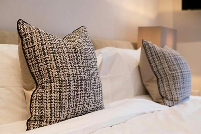 2 Bedroom Apartment To Rent In Henbury, George Street, A/e, SK9