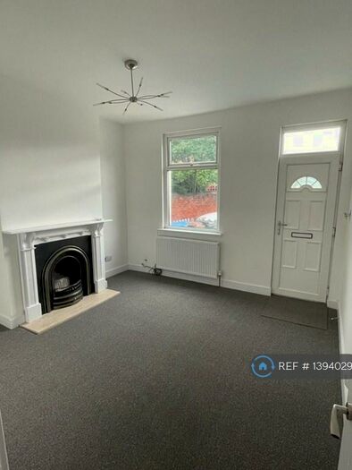 2 Bedroom Terraced House To Rent In Peel Street, Stockport, SK2