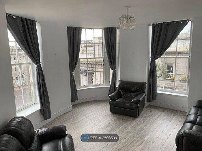 2 Bedroom Flat To Rent In King Street, Aberdeen, AB24