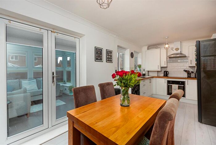 3 Bedroom Property For Sale In Coed Fedwen, Birchgrove, Swansea, SA7