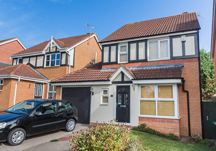 3 Bedroom Detached House To Rent In Wyckley Close Irthlingborough, NN9