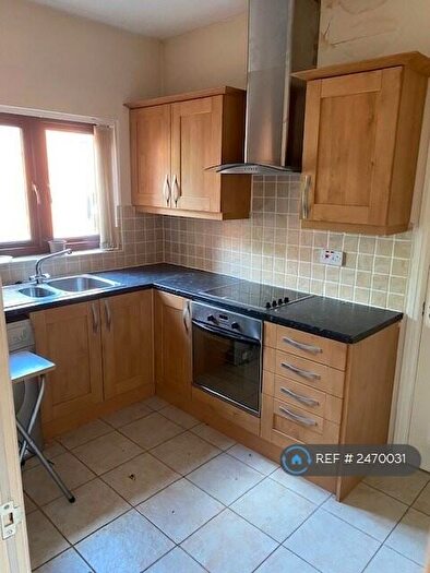 2 Bedroom Flat To Rent In High Lane, Manchester, M21