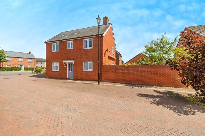 3 Bedroom Detached House For Sale In Honeysuckle Road, Witham St. Hughs, Lincoln, LN6