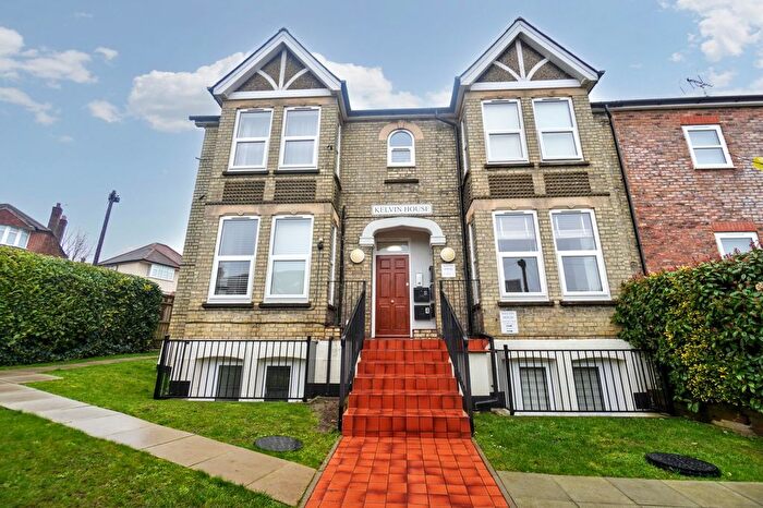 1 Bedroom Flat For Sale In Totteridge Avenue, Kelvin House Totteridge Avenue, HP13