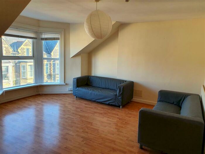 1 Bedroom Apartment To Rent In Claude Road, Cardiff, CF24