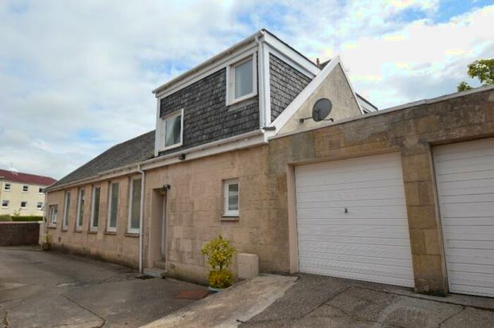 2 Bedroom Terraced House To Rent In Milngavie Road, Glasgow, G61