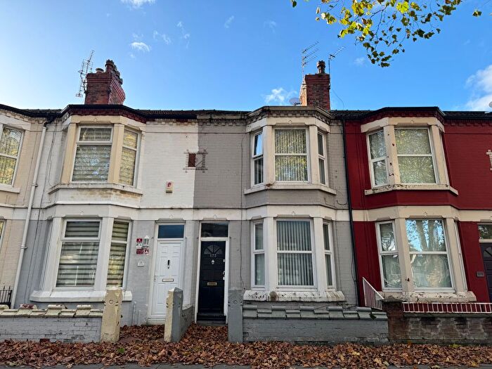 3 Bedroom Terraced House For Sale In Stanley Park Avenue South, Liverpool, L4