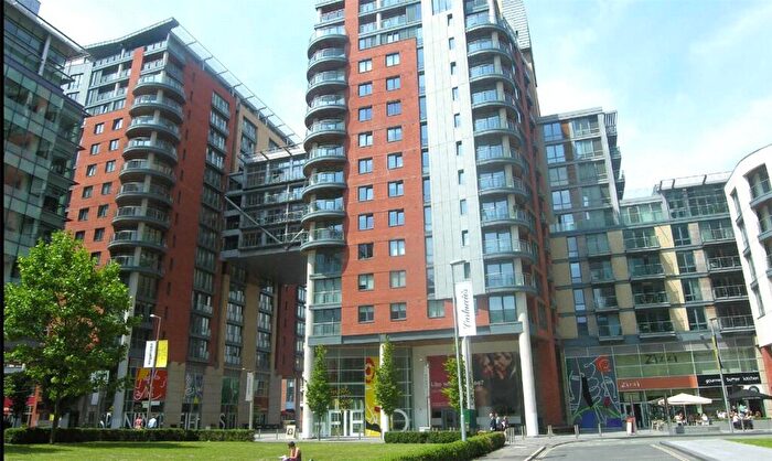 1 Bedroom Apartment To Rent In Leftbank, Spinningfields, Manchester City Centre, Greater Manchester, M3