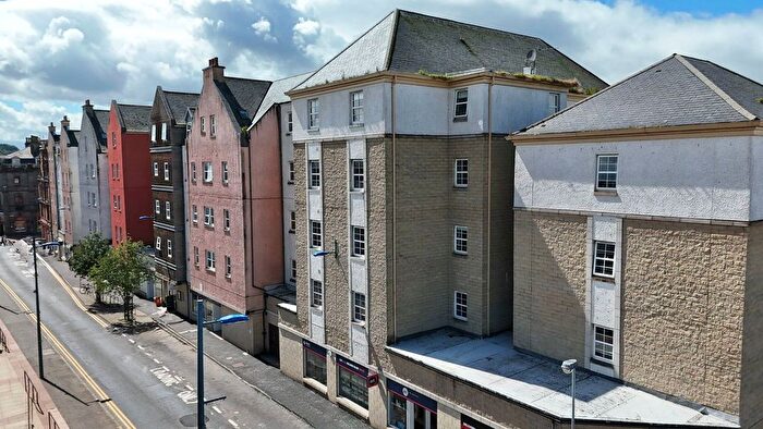 3 Bedroom Flat For Sale In Flat, Farraline Court, Inverness, IV1
