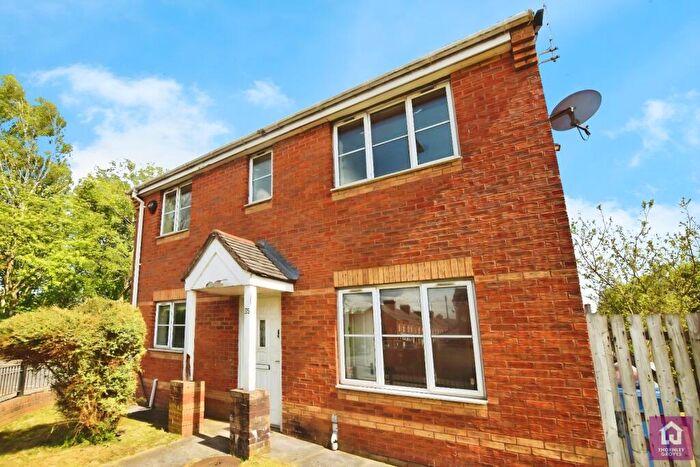 3 Bedroom Detached House For Sale In Hacking Street, Cheetwood, Salford, M7