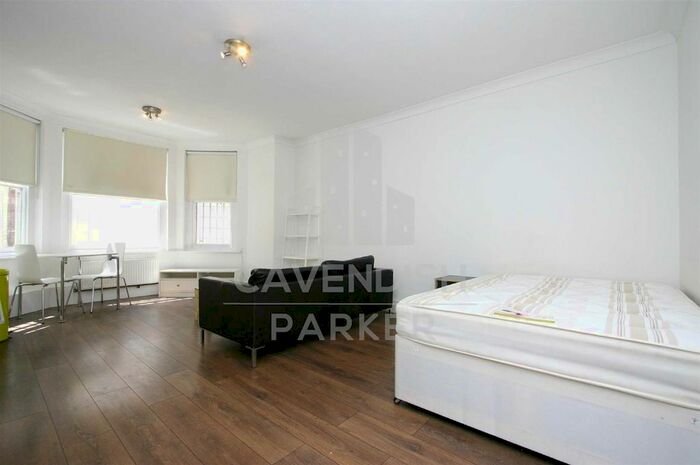 Studio To Rent In Lambolle Road, Belsize Park, London, NW3