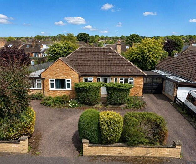 4 Bedroom Detached Bungalow For Sale In Somerby Road, Thurnby, Leicester, LE7