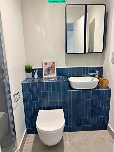 Studio To Rent In Node, Limehouse, E14