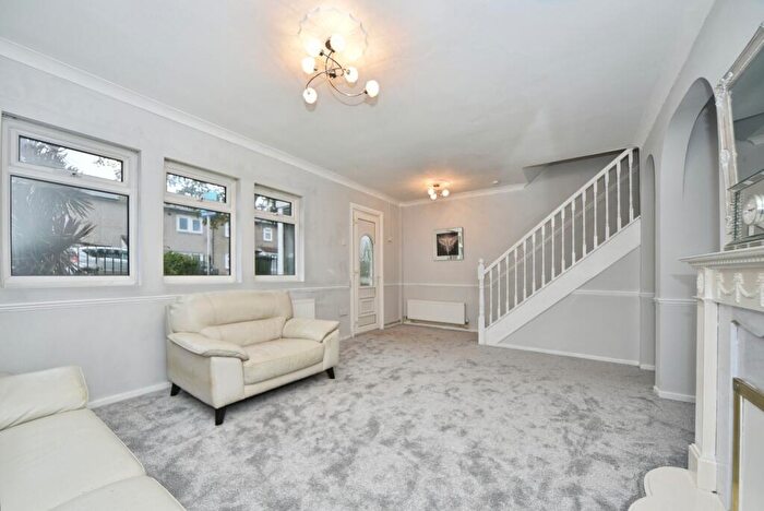 3 Bedroom House To Rent In Holburne Road, Greenwich, SE3
