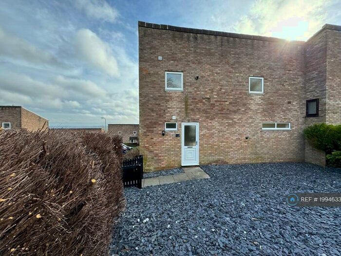 3 Bedroom Semi-Detached House To Rent In Woolpitch, Cwmbran, NP44