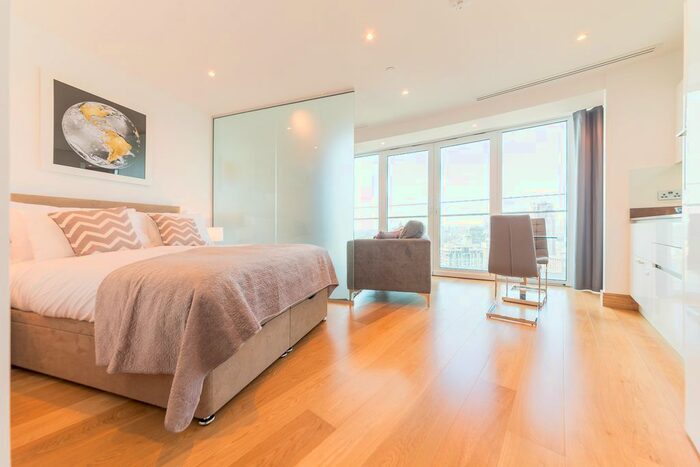 Studio To Rent In Arena Tower, Crossharbour Plaza, Canary Wharf, London, E14