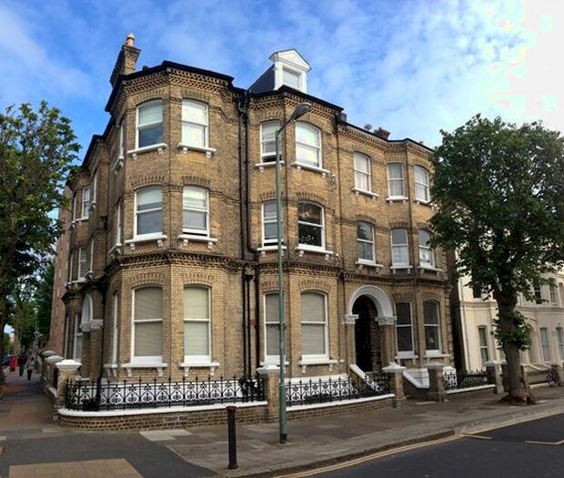 2 Bedroom Flat To Rent In Tisbury Road, Hove, BN3