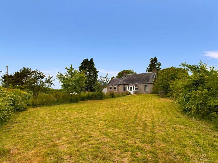 2 Bedroom Cottage For Sale In Nemphlar Road, Nemphlar, ML11