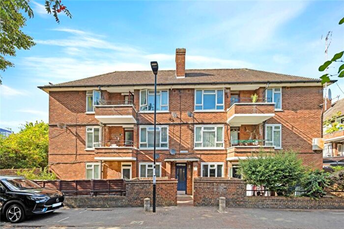 3 Bedroom Apartment For Sale In Wren Close, E16