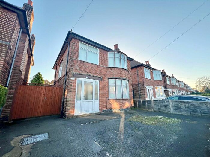 3 Bedroom Detached House To Rent In Ranelagh Grove, Wollaton, NG8