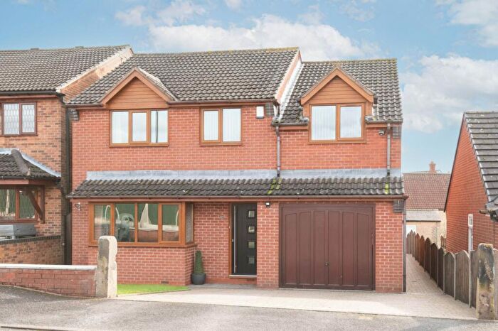 5 Bedroom Detached House For Sale In Granby Close, Pilsley, S45