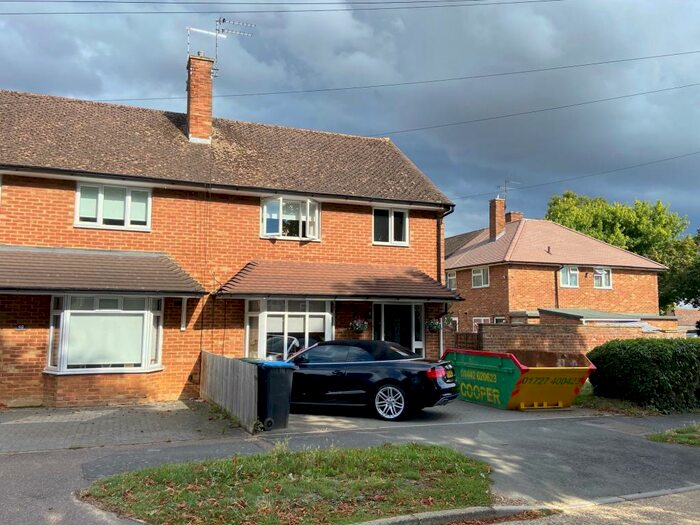 3 Bedroom House To Rent In Adeyfield Gardens, Hemel Hempstead, HP2