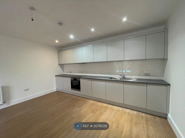 1 Bedroom Flat To Rent In Vale Road, Crosby, L23