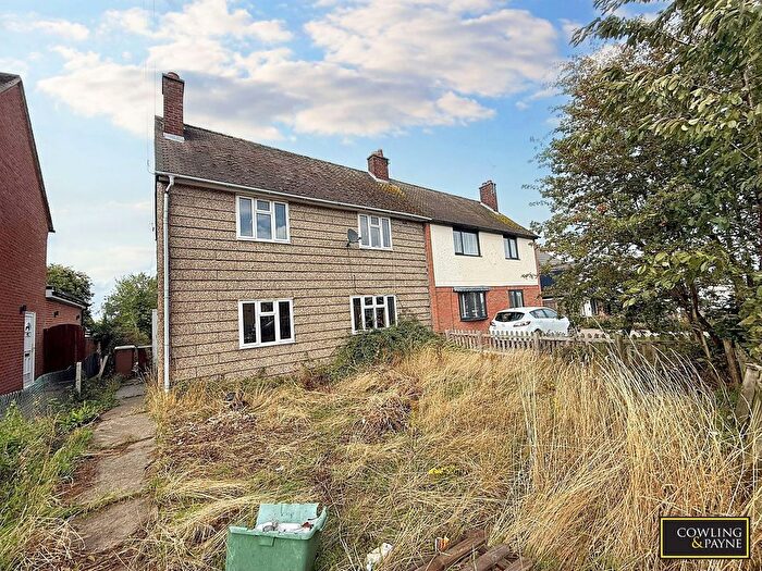 3 Bedroom Semi-detached House For Sale In Egbert Gardens, Runwell, Wickford, SS11